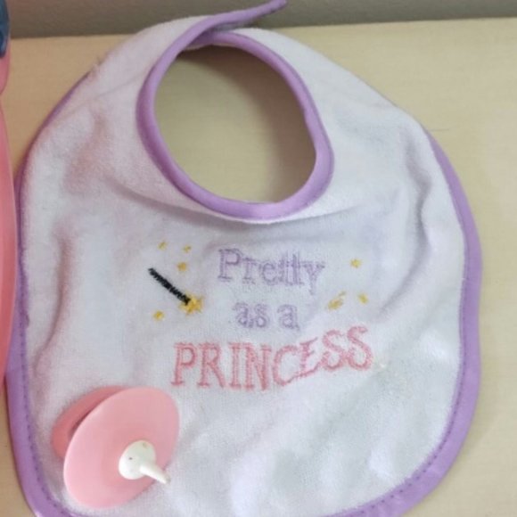 Disney Baby Princess doll carrier with accessories - Picture 6 of 7